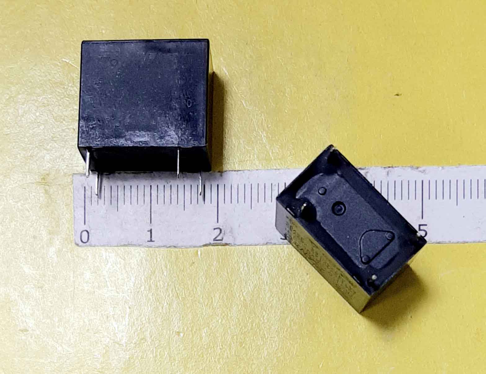 Реле TRG1 D-05VDC-S-H 5A 250V